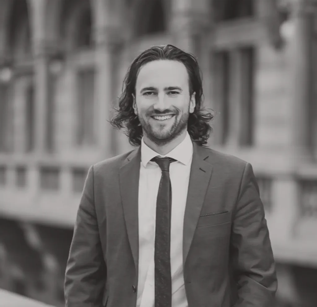 We have many years of experience<br />
in the field of residence and employment.<br />
cizinců